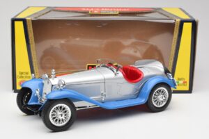 Alfa Romeo 2300 Spider Sølvblå Bburago 1:18 3008 Metal — billede 8 af 8