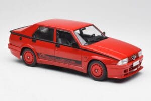 Alfa Romeo 75 Turbo Evoluzione Rød MCG 1:18 MCG18428 Metal — billede 4 af 6
