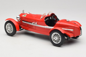 Alfa Romeo 8C 2300 Monza Rød Bburago 1:18 3014 Metal — billede 5 af 6