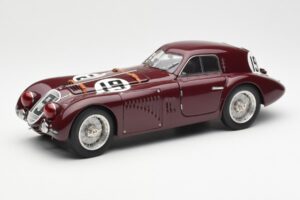 Alfa Romeo 8C 2900 B Speciale #19 24 Hours of Le Mans 1938 CMC 1:18 M-111 Metal