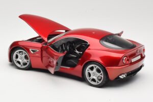 Alfa Romeo 8C Competizione Rød Bburago 1:18 18-11021 Metal — billede 5 af 8