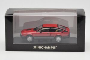 Alfa Romeo Alfetta GTV6 Rød Minichamps 1:43 400120140 Metal — billede 4 af 4
