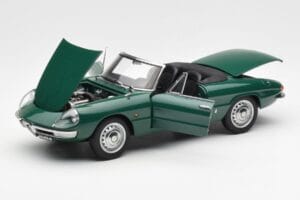Alfa Romeo Duetto Spider Grøn AUTOart 1:18 70138 Metal — billede 2 af 8