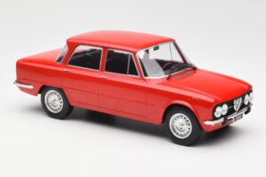 Alfa Romeo Giulia Nuova Super Rød MCG 1:18 MCG18145 Metal — billede 4 af 6