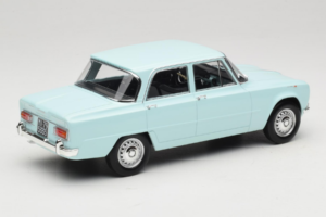 Alfa Romeo Giulia TI 105 Sky Blue Norev 1:18 187974 Metal — billede 3 af 7