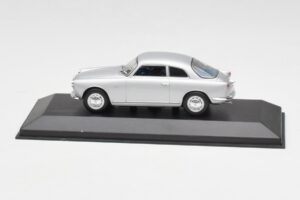 Alfa Romeo Giulietta Sprint Sølv Minichamps 1:43 400120400 Metal