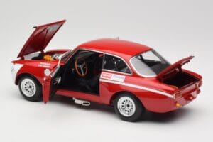 Alfa Romeo GTA 1300 Junior #33 T. Hezemans / G. van Lennep Hezemans Jarama 1972 Minichamps 1:18 100721233 Metal — billede 5 af 8