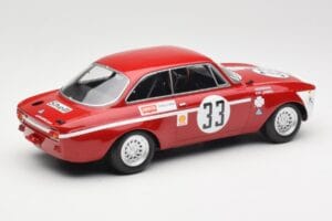 Alfa Romeo GTA 1300 Junior #33 T. Hezemans / G. van Lennep Division 1 Winners 4 Hours of Jarama 1972 Minichamps 1:18 15572123 — billede 2 af 6