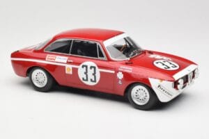 Alfa Romeo GTA 1300 Junior #33 T. Hezemans / G. van Lennep Division 1 Winners 4 Hours of Jarama 1972 Minichamps 1:18 15572123 — billede 4 af 6