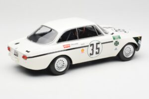 Alfa Romeo GTA 1300 Junior #35 C. Colzani / Pooky / G. Venturi 4 Hours of Jarama 1972 Minichamps 1:18 155721235 Metal — billede 2 af 6