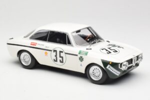 Alfa Romeo GTA 1300 Junior #35 C. Colzani / Pooky / G. Venturi 4 Hours of Jarama 1972 Minichamps 1:18 155721235 Metal — billede 4 af 6