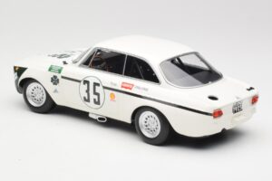 Alfa Romeo GTA 1300 Junior #35 C. Colzani / Pooky / G. Venturi 4 Hours of Jarama 1972 Minichamps 1:18 155721235 Metal — billede 5 af 6
