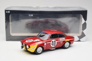 Alfa Romeo GTA 1300 Junior #40 F. Picchi / J-C. Chasseuil Division 1 Winners 12 Hours of Paul Ricard 1971 Minichamps 1:18 155 — billede 6 af 6