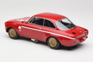 Alfa Romeo GTA 1300 Junior Rød Minichamps 1:18 155120020 Metal — billede 5 af 6