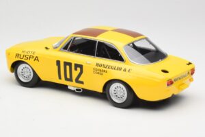 Alfa Romeo GTA 1300 #102 Squadra Corse R. Zanetti / M. Ruspa / Monzeglio Targa Florio 1971 Minichamps 1:18 155711202 Metal — billede 5 af 6