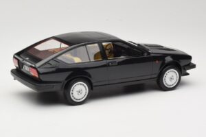 Alfa Romeo GTV6 2.5 Sort Laudoracing-Models 1:18 LM110C Metal — billede 2 af 6