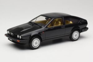 Alfa Romeo GTV6 2.5 Sort Laudoracing-Models 1:18 LM110C Metal