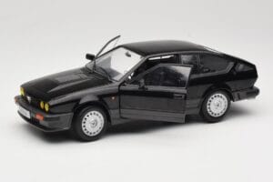 Alfa Romeo GTV6 Sort Solido 1:18 S1802302 Metal — billede 2 af 8