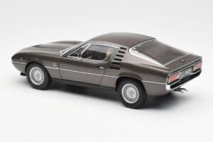 Alfa Romeo Montreal Brun Metallic AUTOart 1:18 70173 Metal — billede 7 af 8