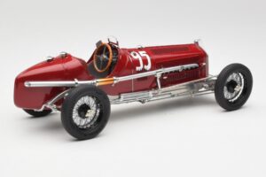Alfa Romeo P3 #95 R. Caracciola Klausen Pass Hillclimb Winner 1932 CMC 1:18 M-224 Metal — billede 2 af 6