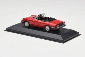 Alfa Romeo Spider 2000 Alfa Rød Minichamps 1:43 436120760 Metal — billede 3 af 4