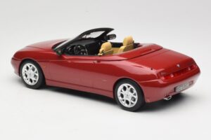 Alfa Romeo Spider 916 Proteo Red Metallic Norev 1:18 187854 Metal — billede 5 af 6