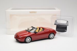 Alfa Romeo Spider 916 Proteo Red Metallic Norev 1:18 187854 Metal — billede 6 af 6