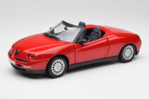 Alfa Romeo Spider 916 Alfa Rød Maisto 1:18 50278 Metal