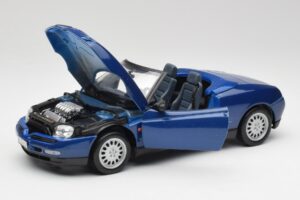Alfa Romeo Spider 916 Periwinkle Blå Maisto 1:18 50308 Metal — billede 2 af 7
