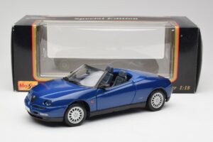 Alfa Romeo Spider 916 Periwinkle Blå Maisto 1:18 50308 Metal — billede 7 af 7