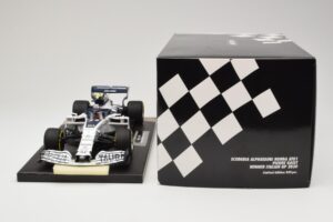 AlphaTauri Honda AT01 #10 P. Gasly Winner Italian GP 2020 Minichamps 1:18 117200810 Metal — billede 6 af 6
