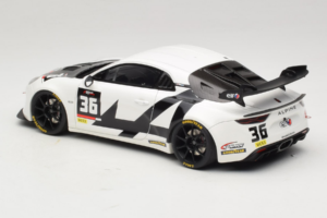 Alpine A110 GT4+ #36 J. Pla / J. Gilbert / J-M. Leandri Ultimate GT Endurance Cup 2024 Otto 1:18 OT1201 Resin — billede 5 af 6