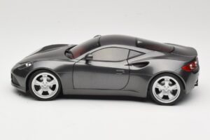 Artega GT Grey Metallic Revell 1:18 09024 Metal — billede 4 af 8