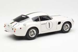 Aston Martin DB4 GT Zagato #1 24 Hours of Le Mans 1961 CMC 1:18 M-139 Metal — billede 2 af 6