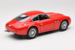 Aston Martin DB4 GT Zagato Rød Road Signature 1:18 92728 Metal — billede 3 af 8
