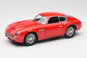 Aston Martin DB4 GT Zagato Rød Road Signature 1:18 92728 Metal