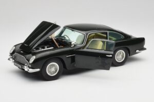 Aston Martin DB5 California Salvie Chrono 1:18 H1001 Metal — billede 2 af 8