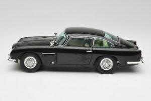 Aston Martin DB5 California Salvie Chrono 1:18 H1001 Metal — billede 4 af 8