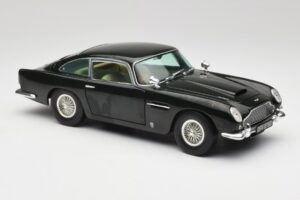 Aston Martin DB5 California Salvie Chrono 1:18 H1001 Metal — billede 6 af 8
