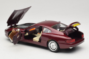 Aston Martin DB7 Rød Guiloy 1:18 67550 Metal — billede 5 af 8