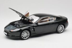 Aston Martin DB9 Sort Solido 1:18 15025600 Metal — billede 2 af 8