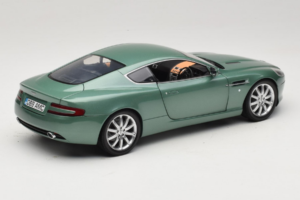 Aston Martin DB9 Grøn Minichamps 1:18 150137322 Metal — billede 3 af 8
