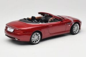Aston Martin DB9 Volante Rød Solido 1:18 8163 Metal — billede 3 af 8