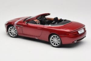 Aston Martin DB9 Volante Rød Solido 1:18 8163 Metal — billede 7 af 8
