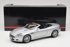 Aston Martin DB9 Volante Sølv Minichamps 1:18 150137334 Metal — billede 8 af 8
