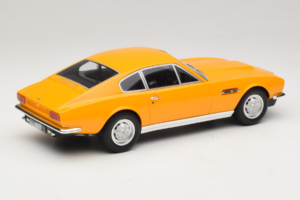 Aston Martin DBS Gul GT Spirit 1:18 GT079 Resin — billede 2 af 6