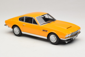 Aston Martin DBS Gul GT Spirit 1:18 GT079 Resin — billede 4 af 6