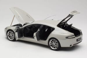 Aston Martin Rapide S Silver Fox AUTOart 1:18 70258 Metal — billede 5 af 8