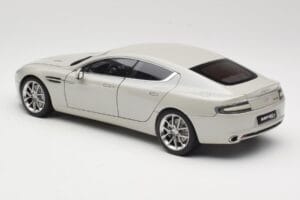 Aston Martin Rapide S Silver Fox AUTOart 1:18 70258 Metal — billede 7 af 8