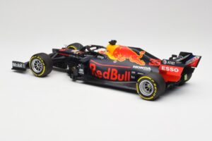 Aston Martin Red Bull Racing RB15 #33 M. Verstappen Winner Brazil GP 2019 Minichamps 1:18 110191933 Metal — billede 5 af 6